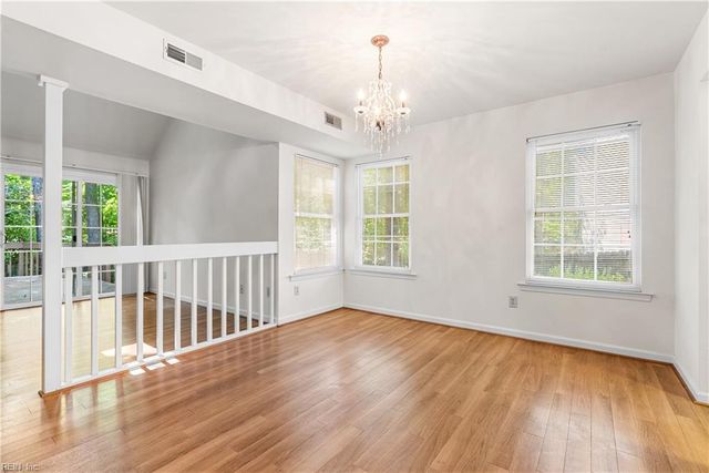 150 Hidden Lake PL, Newport News, VA 23602