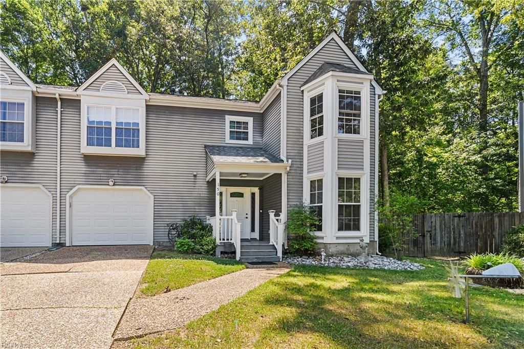 150 Hidden Lake PL, Newport News, VA 23602