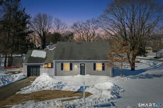 101 Pool Road, North Haven, CT 06473