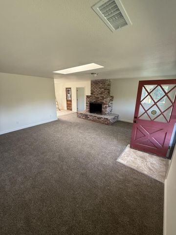 9086 Coker Road, Salinas, CA 93907