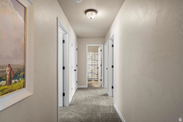288 S 600 W, Centerville, UT 84014