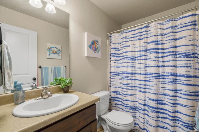 288 S 600 W, Centerville, UT 84014
