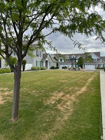 288 S 600 W, Centerville, UT 84014