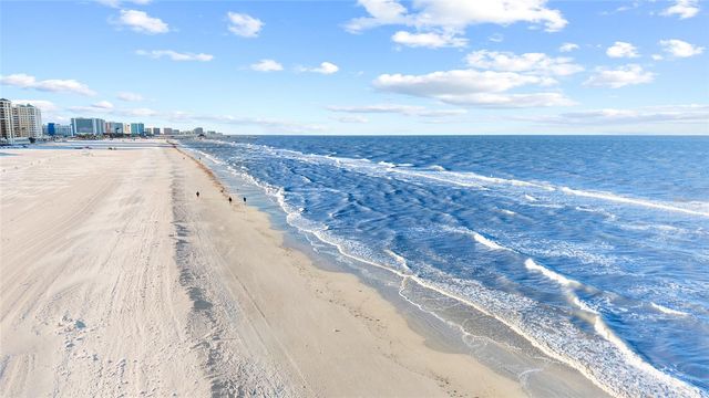 15 GLENDALE STREET B4, Clearwater, FL 33767