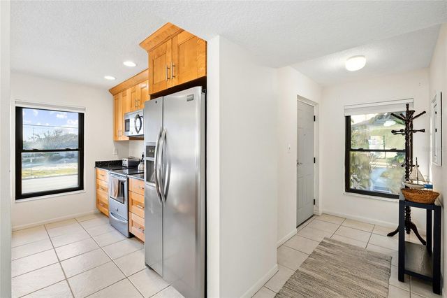 15 GLENDALE STREET B4, Clearwater, FL 33767