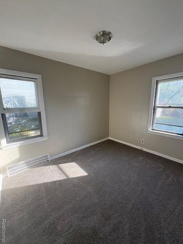 20274 Hickory Street, Detroit, MI 48205