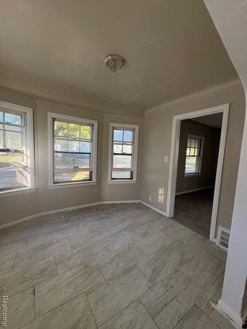 20274 Hickory Street, Detroit, MI 48205