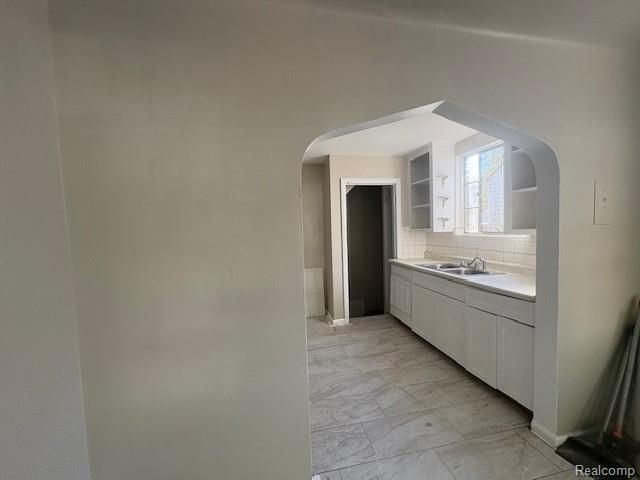 20274 Hickory Street, Detroit, MI 48205