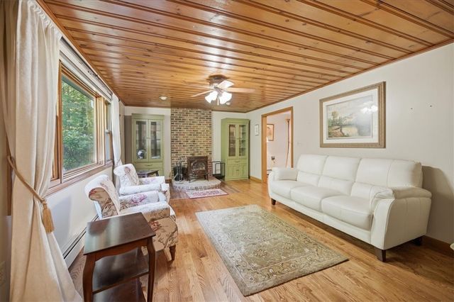 122 Burlingame Road, Smithfield, RI 02917