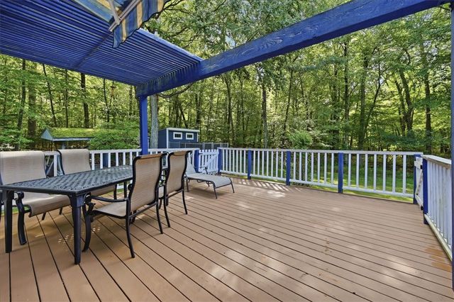122 Burlingame Road, Smithfield, RI 02917