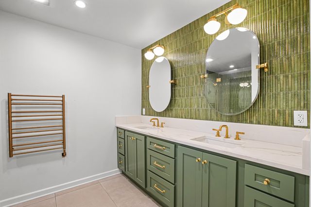 4452 Hockaday Drive, Dallas, TX 75229