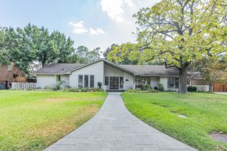 4452 Hockaday Drive, Dallas, TX 75229