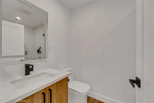 22134 Gilmore Street, Woodland Hills, CA 91303