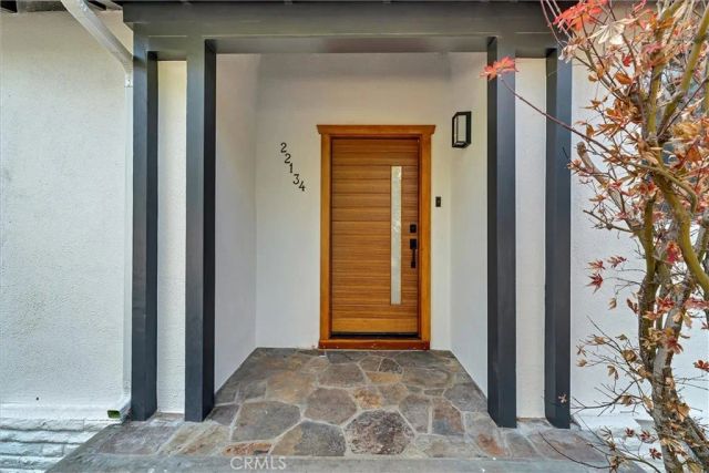 22134 Gilmore Street, Woodland Hills, CA 91303