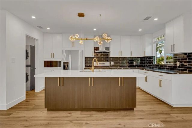 22134 Gilmore Street, Woodland Hills, CA 91303