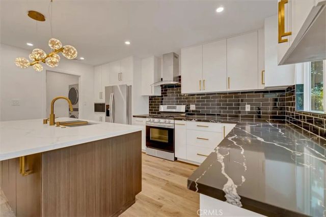 22134 Gilmore Street, Woodland Hills, CA 91303