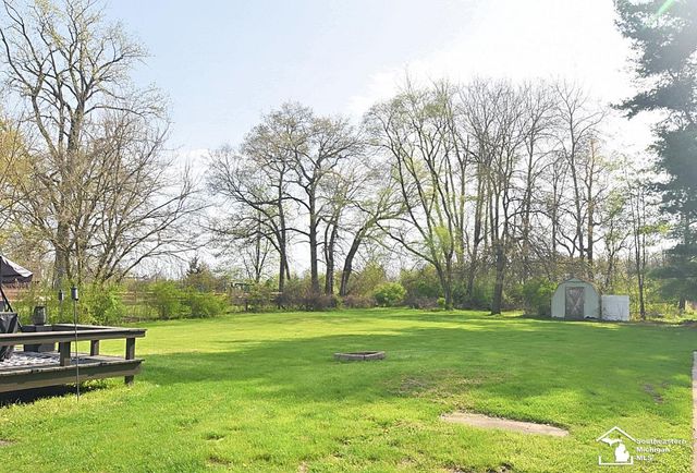 7050 Maplewood Drive, Temperance, MI 48182