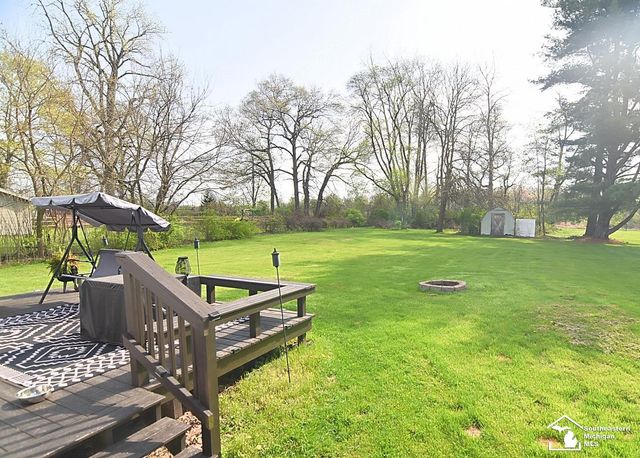7050 Maplewood Drive, Temperance, MI 48182