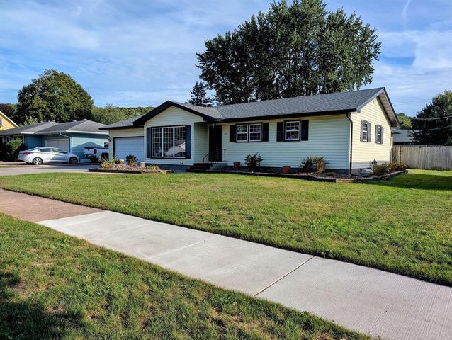 3119 Leslie Lane, Eau Claire, WI 54703