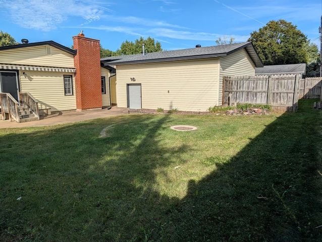 3119 Leslie Lane, Eau Claire, WI 54703