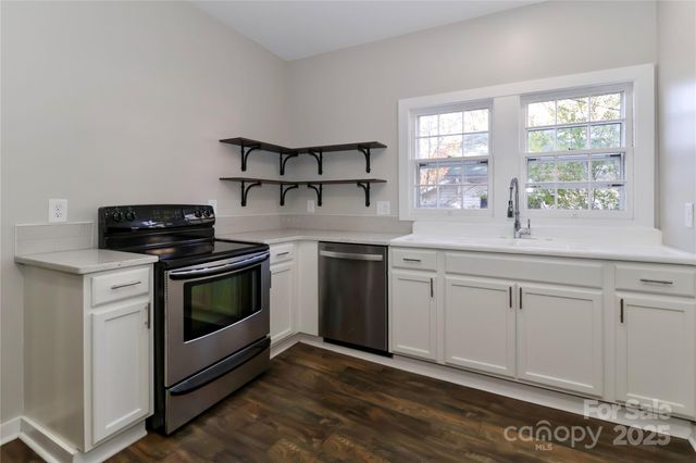 313 Dingler Avenue, Mooresville, NC 28115