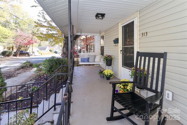 313 Dingler Avenue, Mooresville, NC 28115