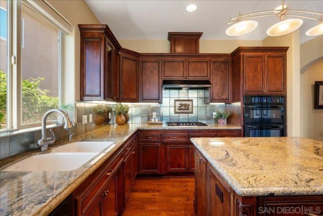 18623 Lancashire Way, San Diego, CA 92128