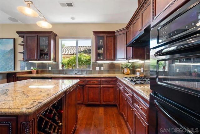 18623 Lancashire Way, San Diego, CA 92128