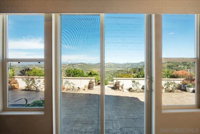 18623 Lancashire Way, San Diego, CA 92128