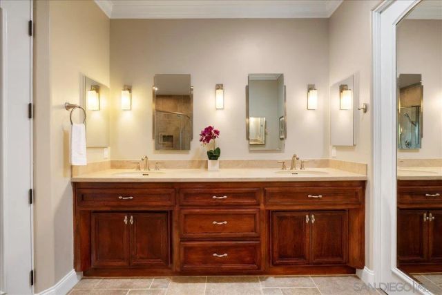 18623 Lancashire Way, San Diego, CA 92128