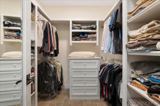 18623 Lancashire Way, San Diego, CA 92128