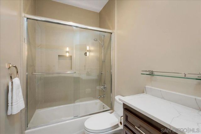 18623 Lancashire Way, San Diego, CA 92128