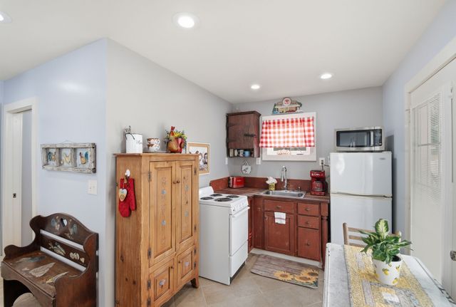 26455 Austin Whitt Rd, Ardmore, TN 38449