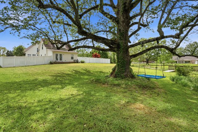 26455 Austin Whitt Rd, Ardmore, TN 38449