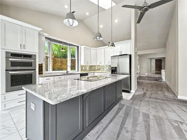 29 Lake Villa Drive, Roswell, GA 30076