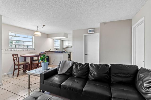 2626 SE 20th Ct 206-B, Homestead, FL 33035