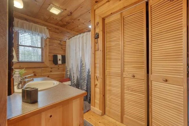 76 Channing Hollow, Morganton, GA 30560