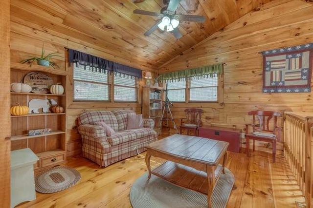 76 Channing Hollow, Morganton, GA 30560