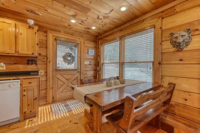 76 Channing Hollow, Morganton, GA 30560