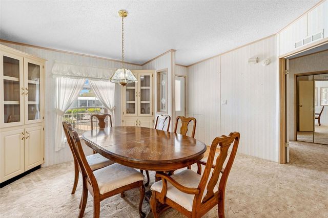8206 COUNTRY CLUB DRIVE, Brooksville, FL 34613