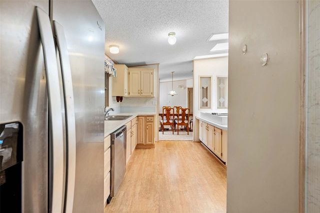 8206 COUNTRY CLUB DRIVE, Brooksville, FL 34613