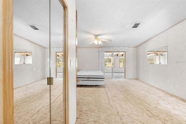 8206 COUNTRY CLUB DRIVE, Brooksville, FL 34613