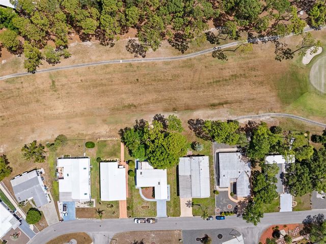 8206 COUNTRY CLUB DRIVE, Brooksville, FL 34613