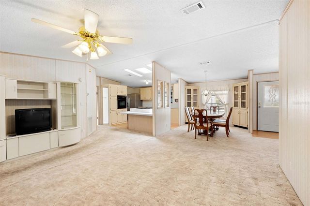 8206 COUNTRY CLUB DRIVE, Brooksville, FL 34613