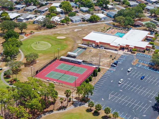 8206 COUNTRY CLUB DRIVE, Brooksville, FL 34613