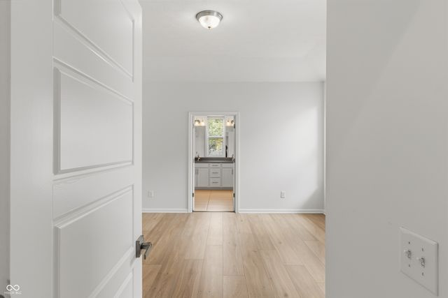 2327 N College Avenue, Indianapolis, IN 46205