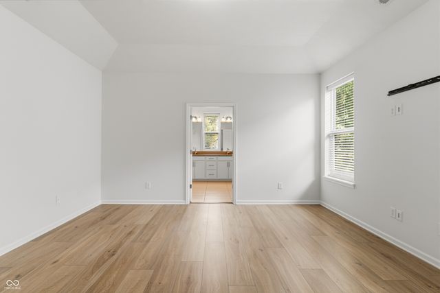 2327 N College Avenue, Indianapolis, IN 46205