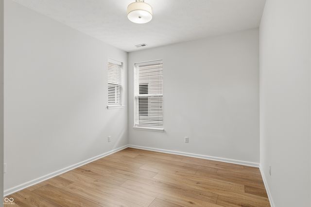 2327 N College Avenue, Indianapolis, IN 46205