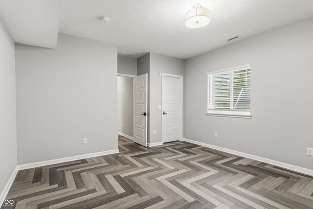 2327 N College Avenue, Indianapolis, IN 46205