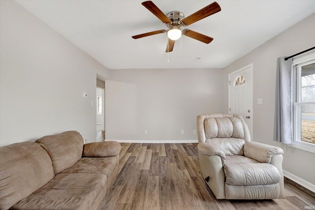 2204 E Cornell Avenue, Muncie, IN 47303